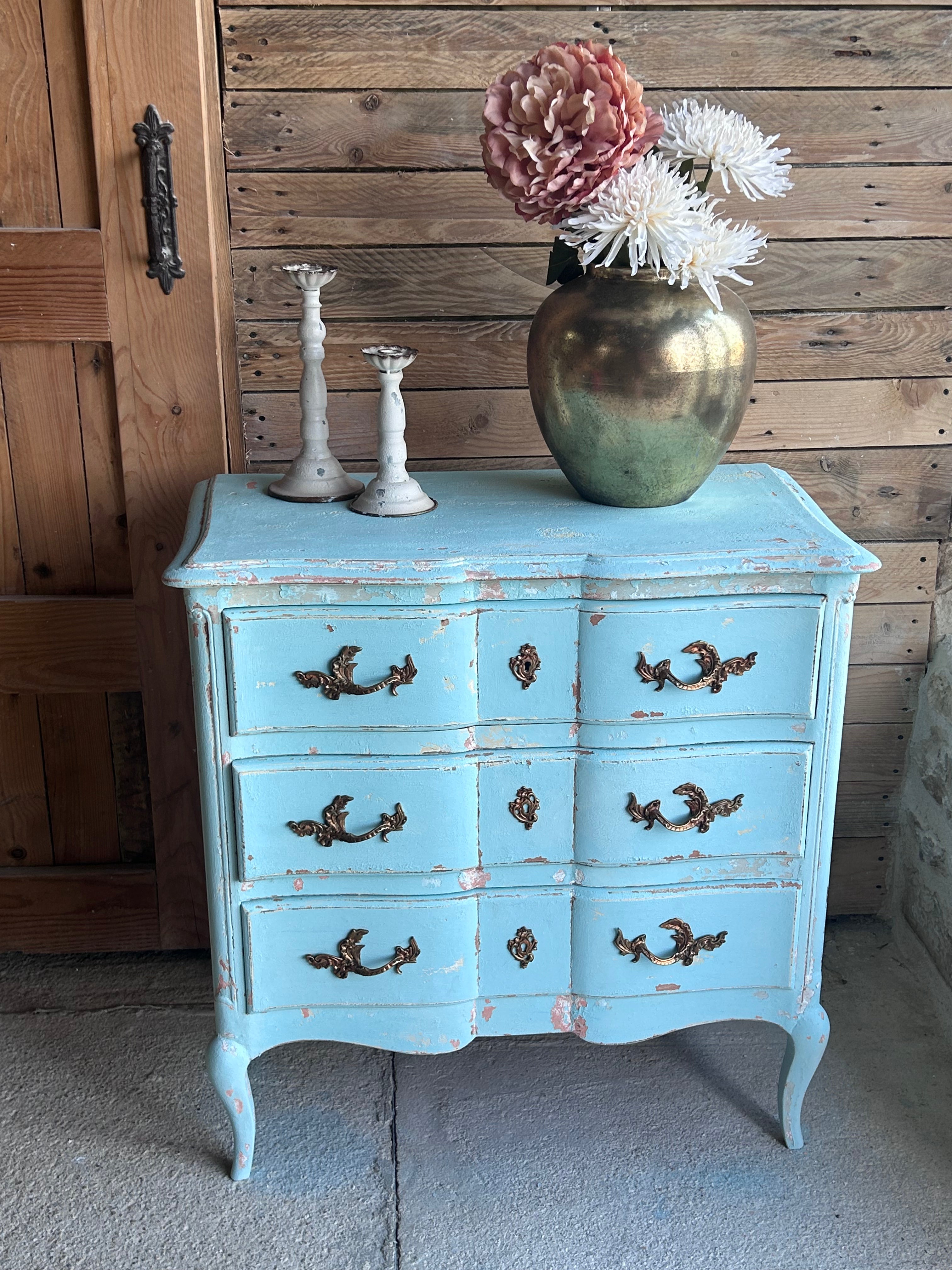 French provincial chest of drawers in blue patina